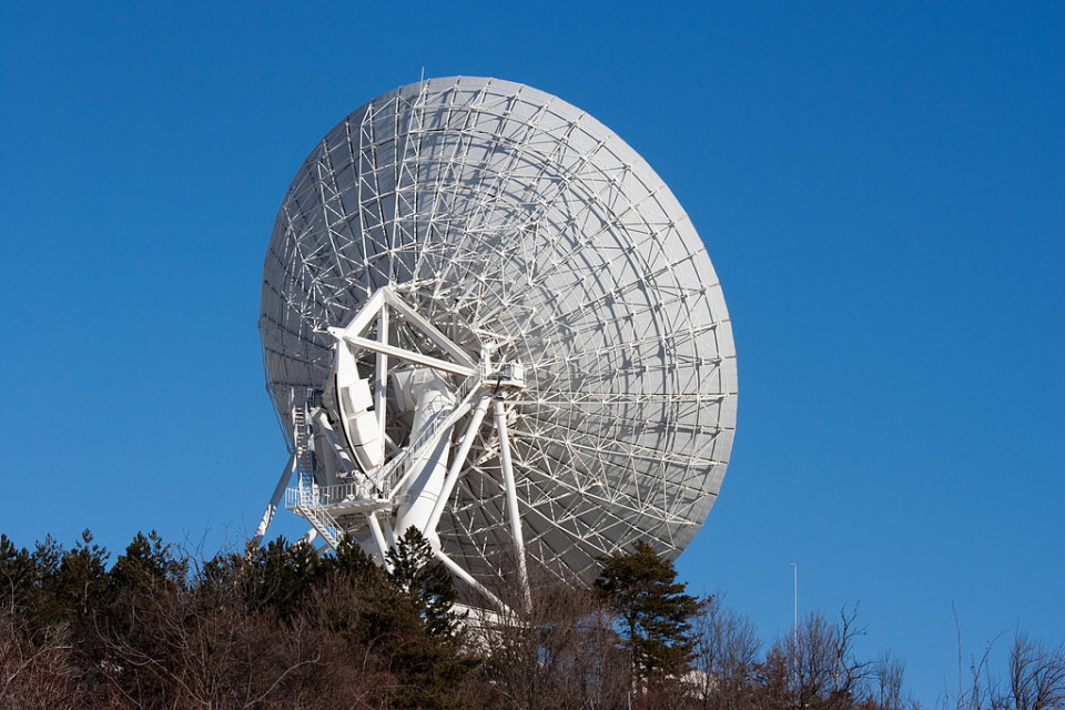 莫斯科网络连续故障引发老式通讯设备销量暴涨与通讯软件设计反思